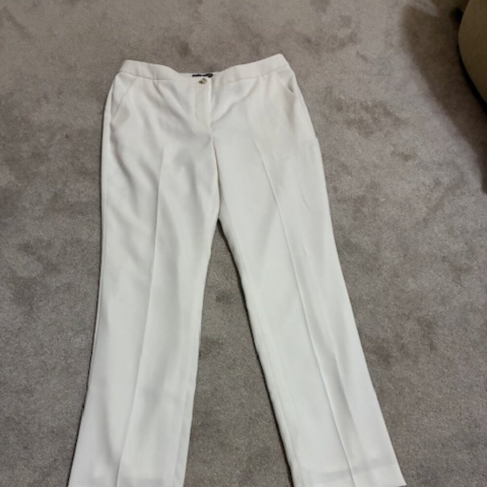 Karl Lagerfeld Paris White Dress Pants – Effortless Glamour Meets Luxe Comfort - Picture 7 of 7